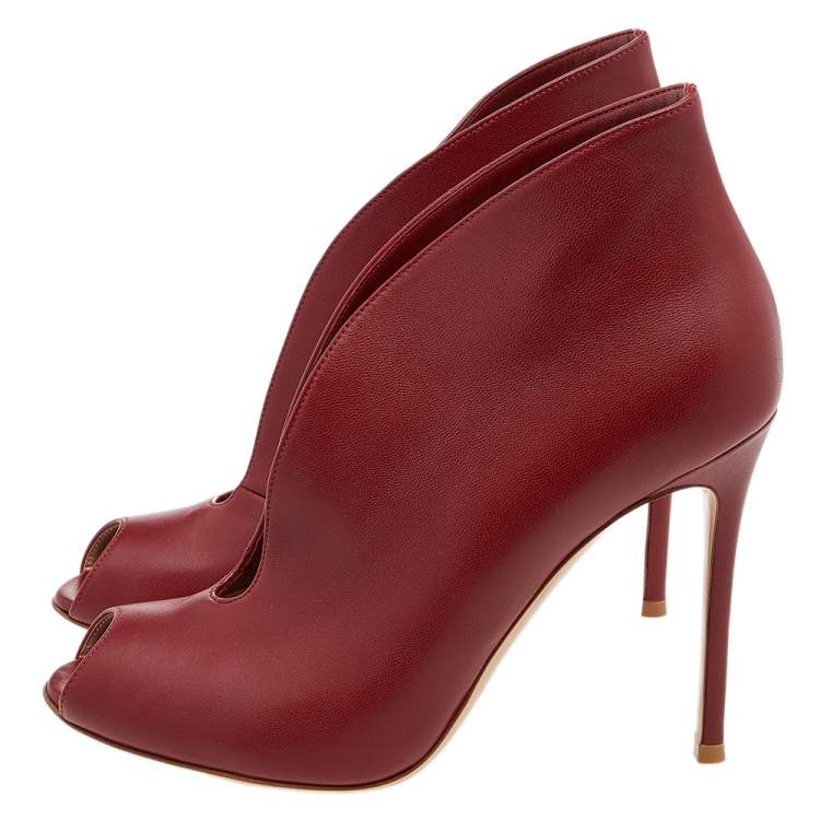 Pre Owned Gianvito Rossi Red Leather Vamp Peep Toe Booties Size 40