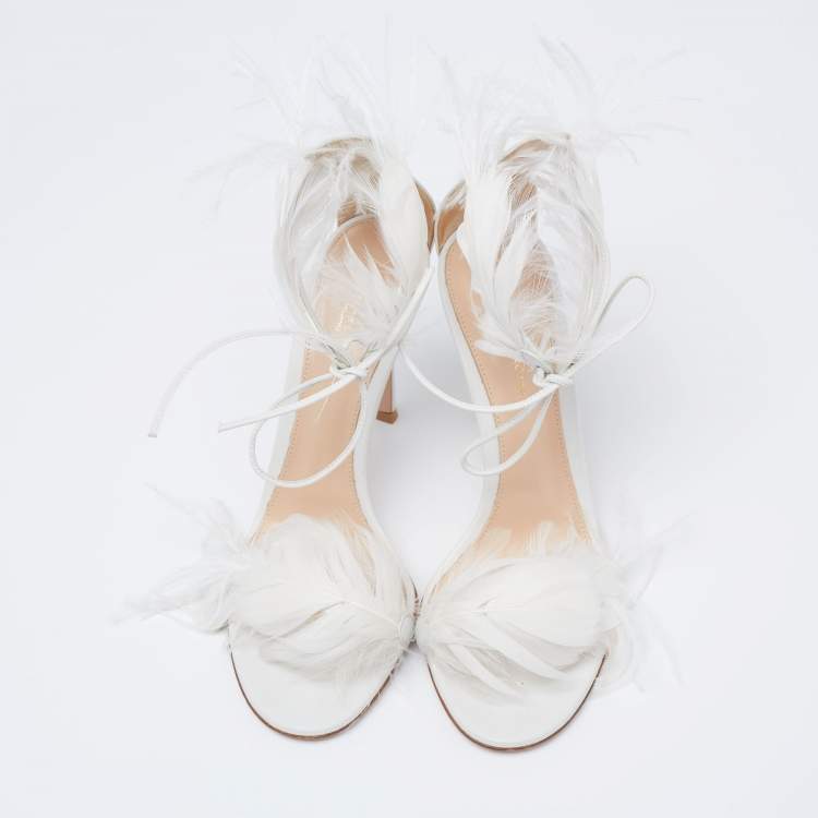 Pre Owned Gianvito Rossi White Leather and Feather Athena Sandals Size 38