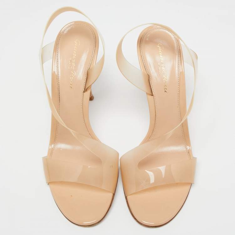 Pre Owned Gianvito Rossi Beige PVC Metropolis Slingback Sandals Size 38.5