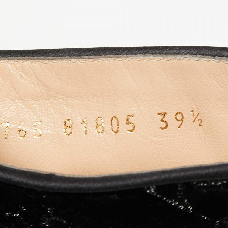 Pre Owned Gianvito Rossi Black Embroidered Velvet Empress Ankle Booties Size 39.5