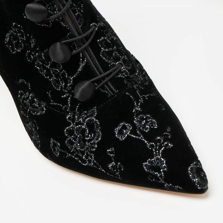 Pre Owned Gianvito Rossi Black Embroidered Velvet Empress Ankle Booties Size 39.5