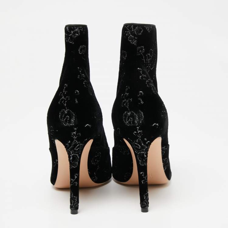 Pre Owned Gianvito Rossi Black Embroidered Velvet Empress Ankle Booties Size 39.5