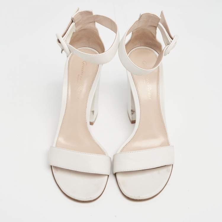 Pre Owned Gianvito Rossi White Leather Ankle Strap Portofino Sandals Size 36