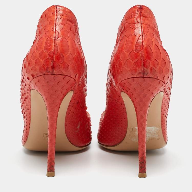 Pre Owned Gianvito Rossi Orange Python Leather Pointed Toe Pumps Size 41