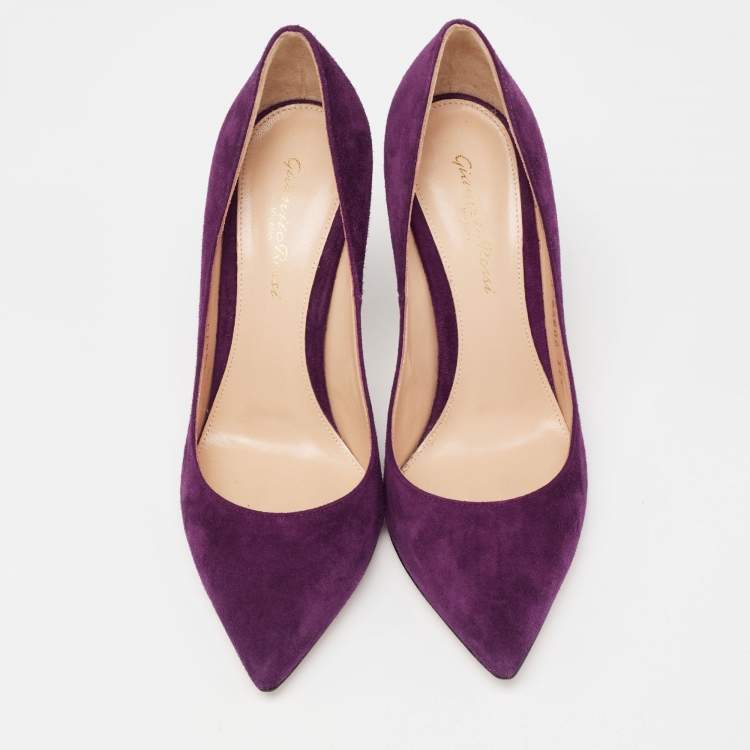 Pre Owned Gianvito Rossi Purple Suede Pointed-Toe Pumps Size 37.5