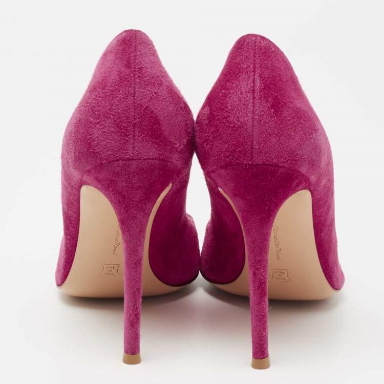 Pre Owned Gianvito Rossi Shocking Pink Suede Pointed-Toe Pumps Size 39.5