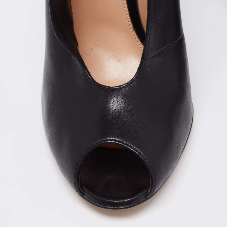 Pre Owned Gianvito Rossi Black Leather Vamp Peep Toe Booties Size 40