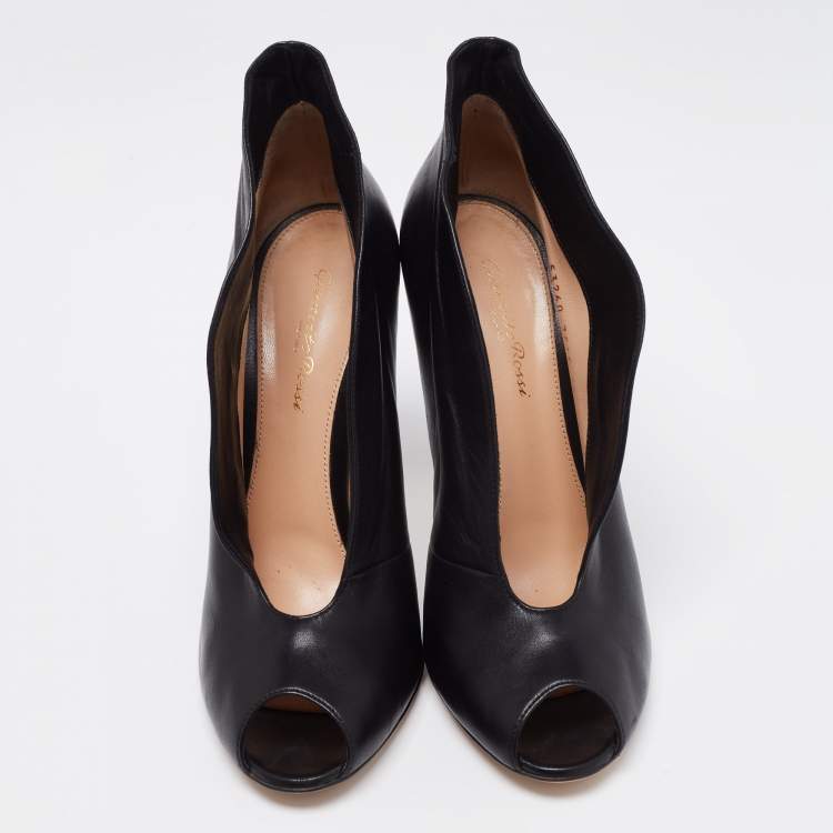 Pre Owned Gianvito Rossi Black Leather Vamp Peep Toe Booties Size 40