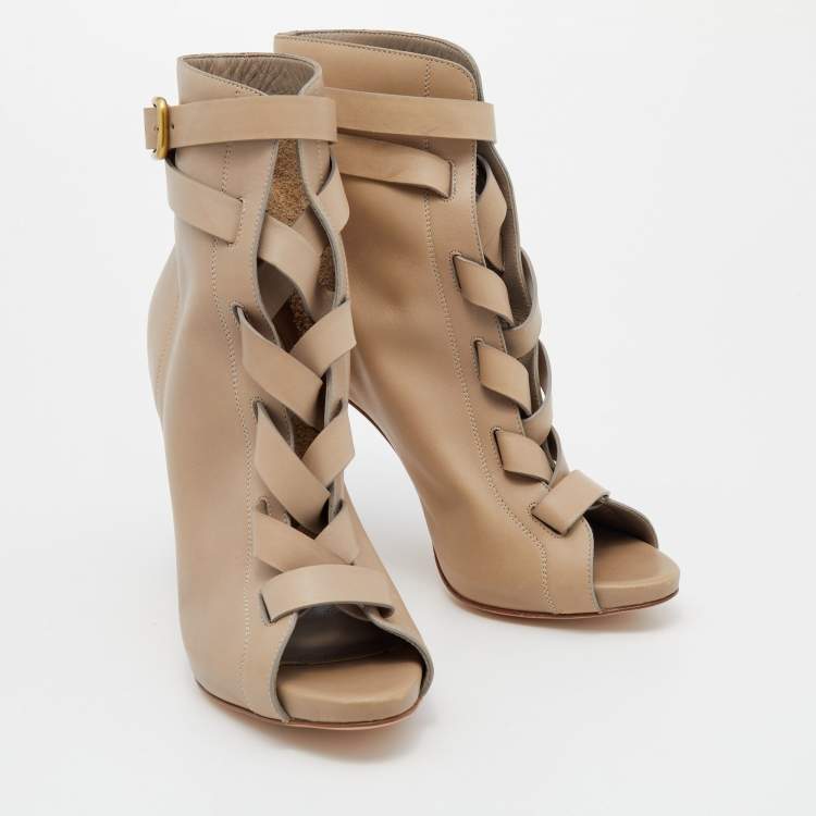 Pre Owned Gianvito Rossi Beige Leather Buckle Lace-Up Ankle Booties Size 36
