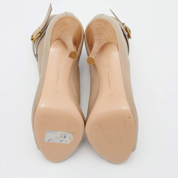 Pre Owned Gianvito Rossi Beige Leather Buckle Lace-Up Ankle Booties Size 36