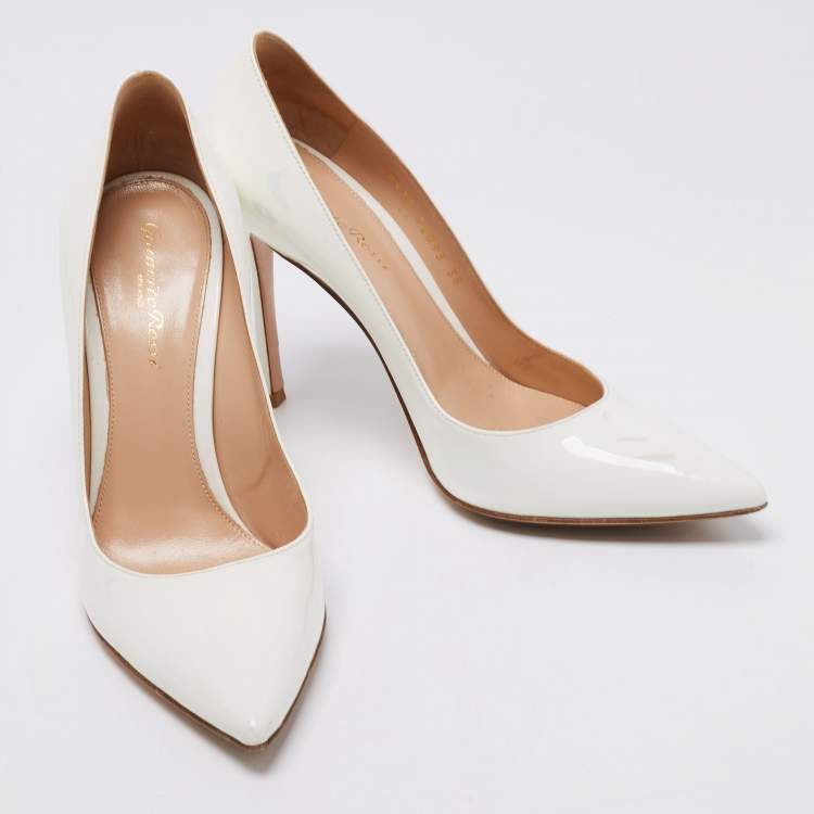 Pre Owned Gianvito Rossi White Patent Leather Pointed Toe  Pumps Size 38