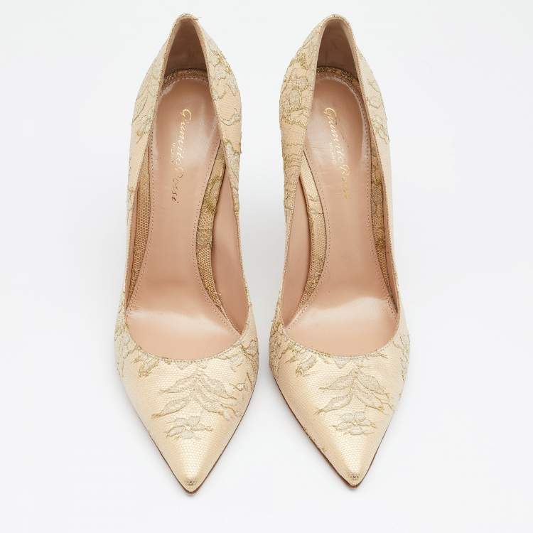 Pre Owned Gianvito Rossi Gold Lace Pointed Toe Pumps Size 40