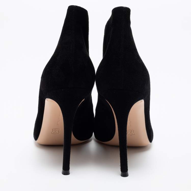 Pre Owned Gianvito Rossi Black Suede Vamp Peep Toe Booties Size 40