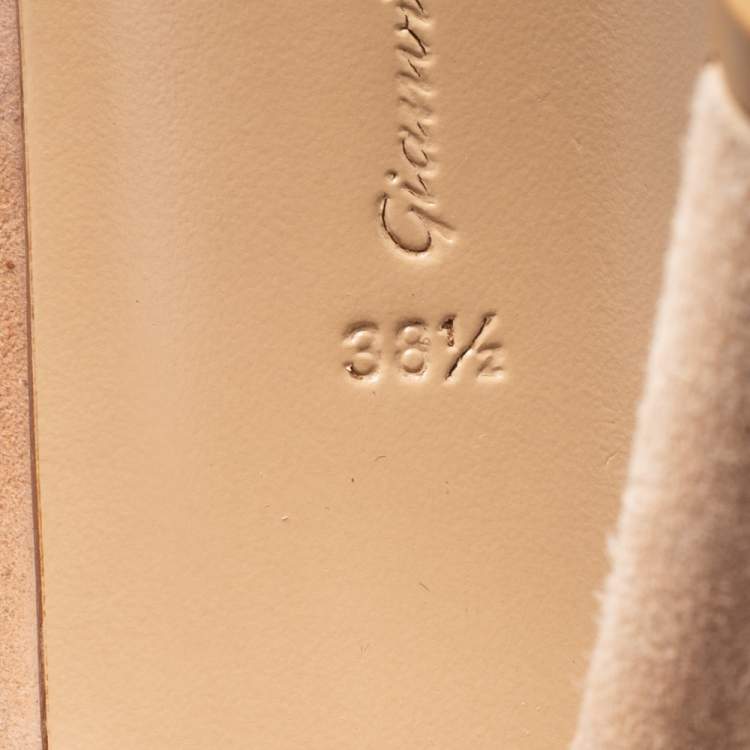 Pre Owned Gianvito Rossi Beige/Gold Suede, Leather And PVC Plexi Pointed Toe Pumps Size 38.5