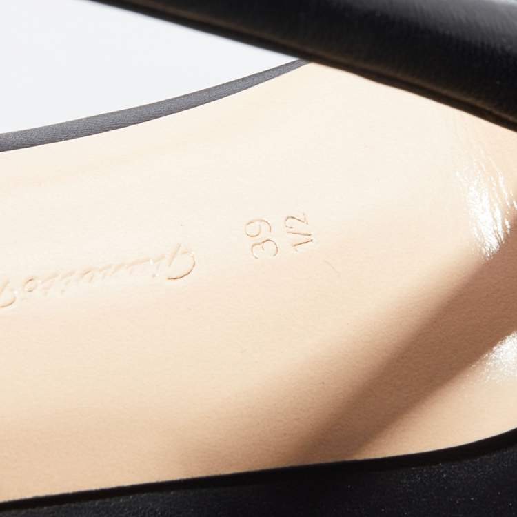 Pre Owned Gianvito Rossi Black Leather Peep Toe Booties Size 39.5