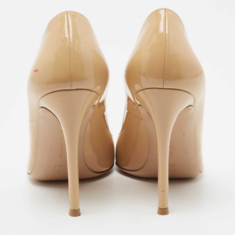 Pre Owned Gianvito Rossi Beige Patent Leather Pointed Toe Pumps Size 38