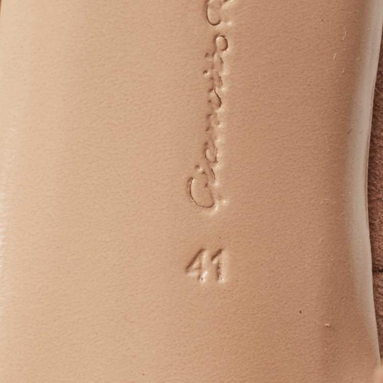 Pre Owned Gianvito Rossi Beige Suede Gianvito Pointed Toe Pumps Size 41