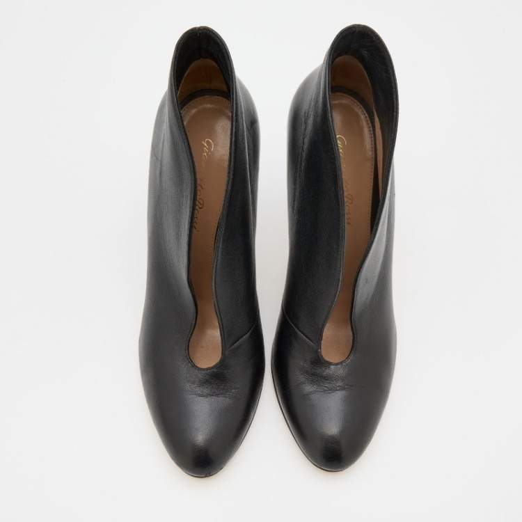 Pre Owned Gianvito Rossi Black Leather Vamp Round Toe Booties Size 38