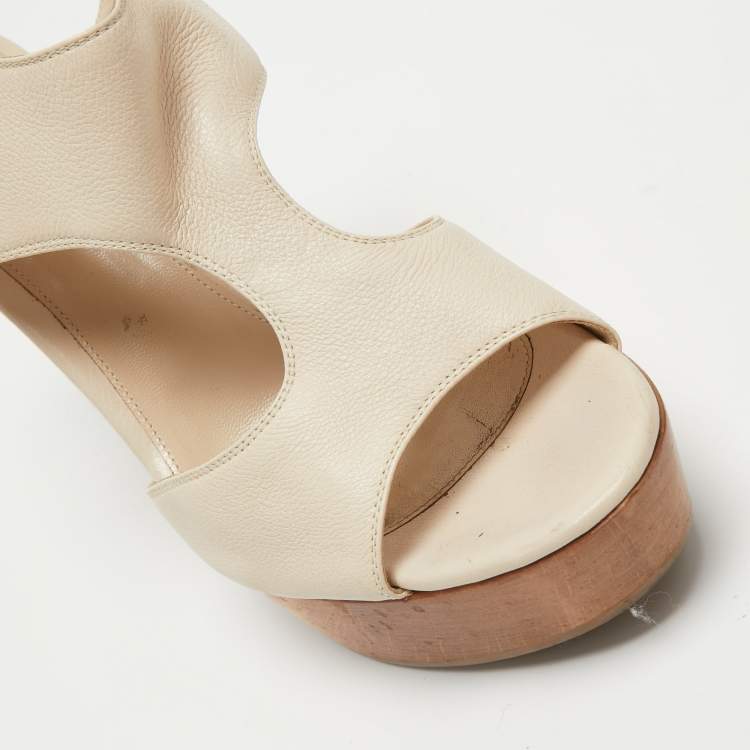 Pre Owned Gianvito Rossi Cream Leather Ankle Strap Platform Wedge Sandals Size 40.5
