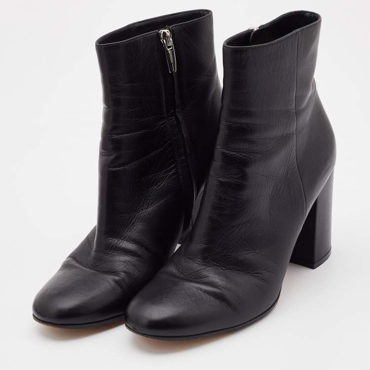 Pre Owned Gianvito Rossi Black Leather Ankle Length Boots Size 37