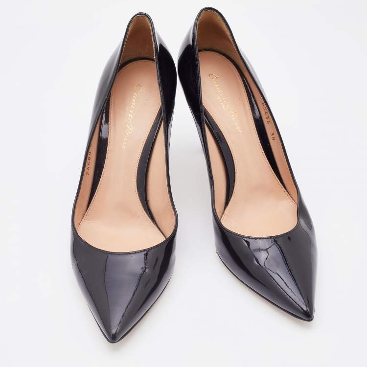 مملوكة مسبقًا Gianvito Rossi Black Patent Leather Pointed Toe Pumps Size 38