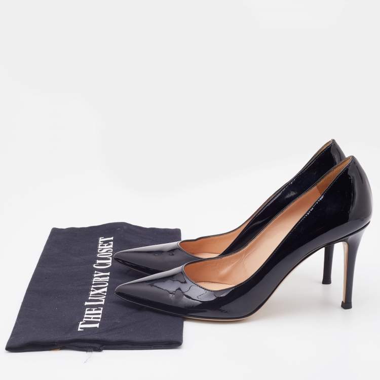 مملوكة مسبقًا Gianvito Rossi Black Patent Leather Pointed Toe Pumps Size 38
