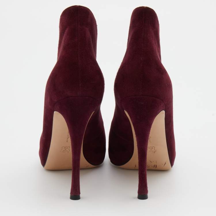 Pre Owned Gianvito Rossi Burgundy Suede Vamp Platform Booties Size 37.5