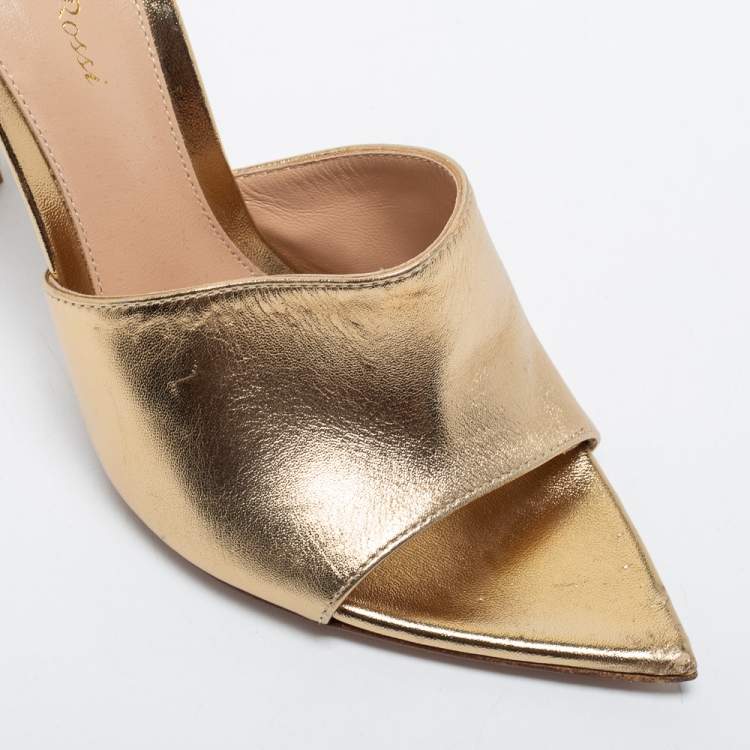 Pre Owned Gianvito Rossi Metallic Leather Open Toe Mules Size 38