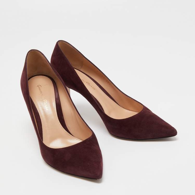 Pre Owned Gianvito Rossi Burgundy Suede Pointed Toe Pumps Size 38.5