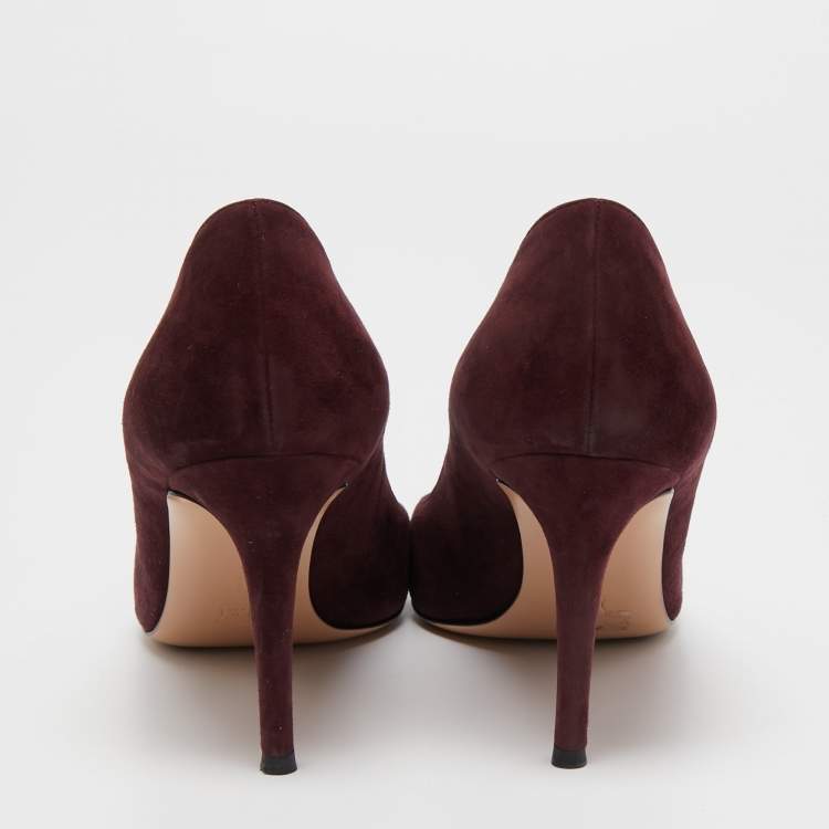 Pre Owned Gianvito Rossi Burgundy Suede Pointed Toe Pumps Size 38.5