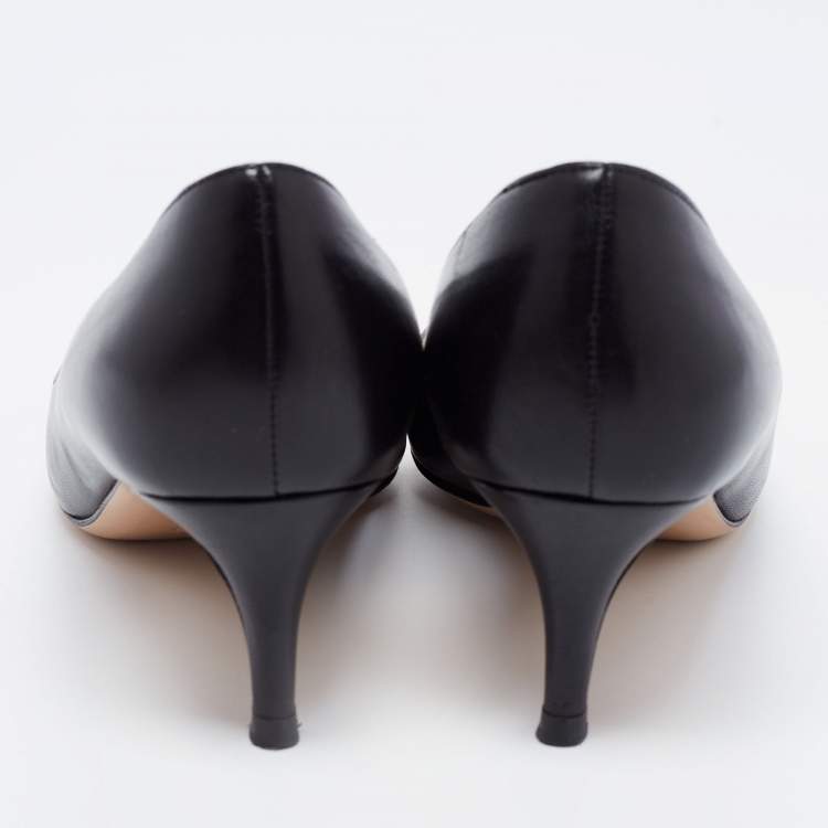 Pre Owned Gianvito Rossi Black Leather Pointed Toe Pumps Size 35.5