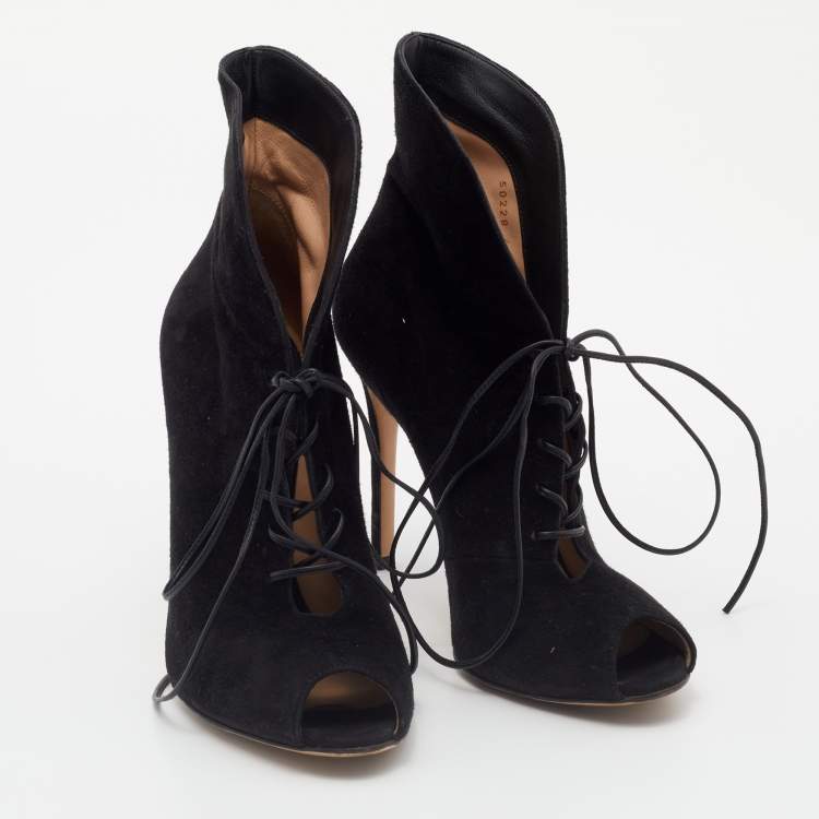 Pre Owned Gianvito Rossi Black Suede Jane Ankle Booties Size 38