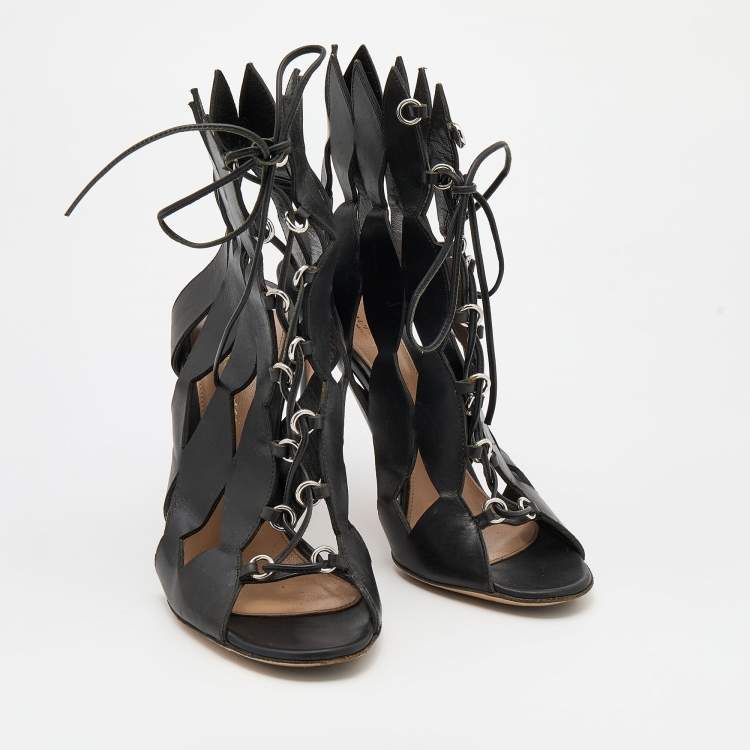 Pre Owned Gianvito Rossi Black Cutout Leather Lace Up Ankle Booties Size 37