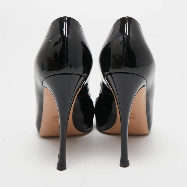 Pre Owned Gianvito Rossi Black Patent Leather Peep Toe Pumps Size 38
