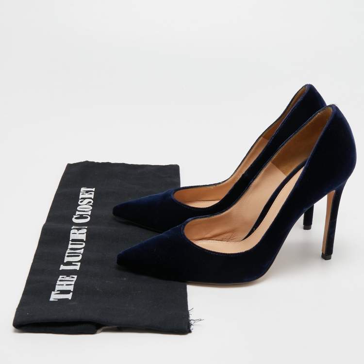 Pre Owned Gianvito Rossi Navy Blue Velvet Gianvito Pumps Size 38