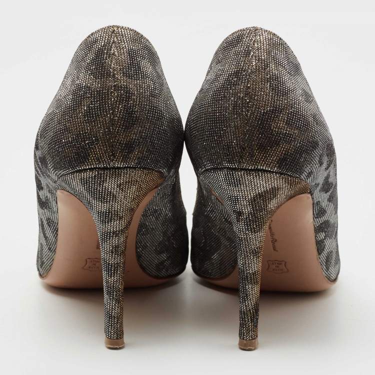 Pre Owned Gianvito Rossi Metallic Leopard Print Lurex Fabric Gianvito Pumps Size 38