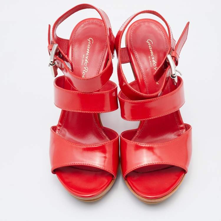 مملوكة مسبقًا Gianvito Rossi Red Leather Wedge Strappy Sandals Size 37.5 