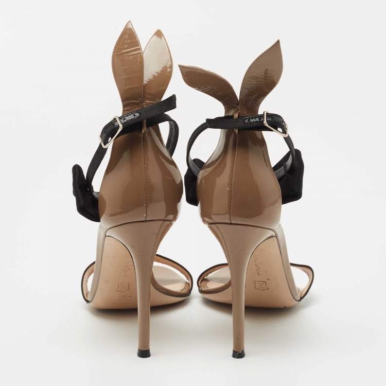 Pre Owned Gianvito Rossi Brown/Black Patent Leather and Satin Bow Ankle Strap Sandals Size 38