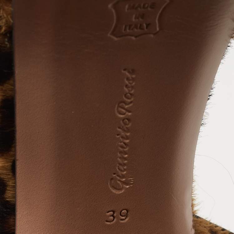 مملوكة مسبقًا Gianvito Rossi Brown/Beige Leopard Print Calf Hair Platform Ankle Strap Sandals Size 39
