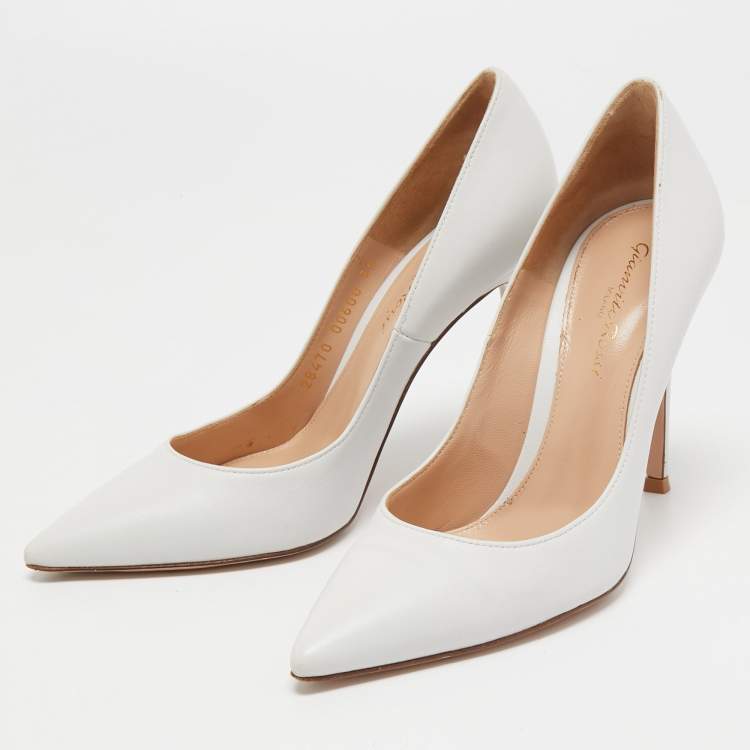 Pre Owned Gianvito Rossi White Leather Pointed Toe Pumps Size 36