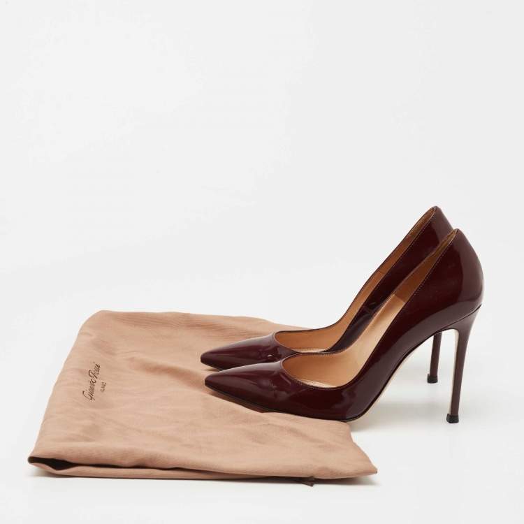 Pre Owned Gianvito Rossi Burgundy Patent Leather Pointed Toe Pumps  Size 36