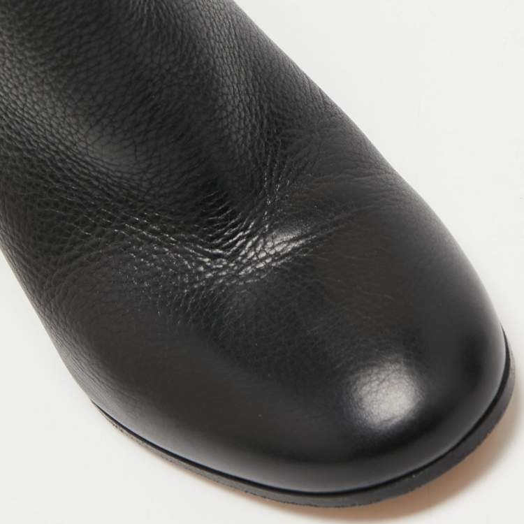 Pre Owned Gianvito Rossi Black Leather Ankle Boots Size 37