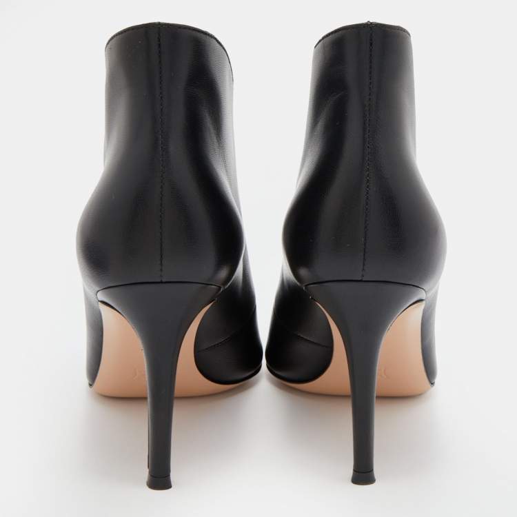 Pre Owned Gianvito Rossi Black Leather Peep Toe Vamp Ankle Booties Size 37