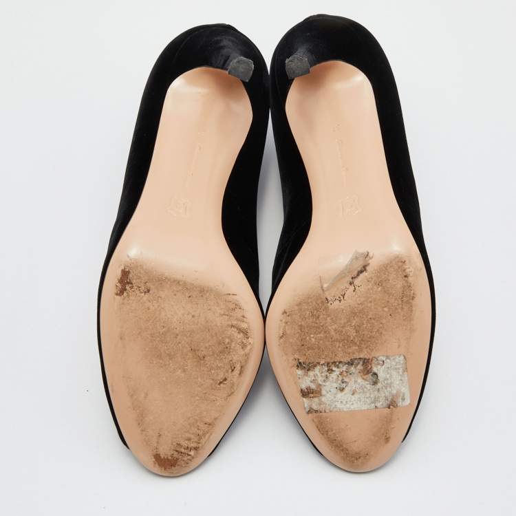 Pre Owned Gianvito Rossi Black Velvet Peep Toe Vamp Ankle Booties Size 37