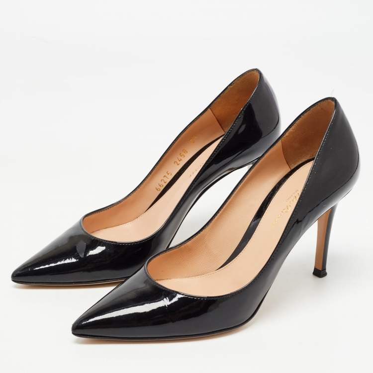 Pre Owned Gianvito Rossi Black Patent Leather Pointed Toe Pumps Size 37