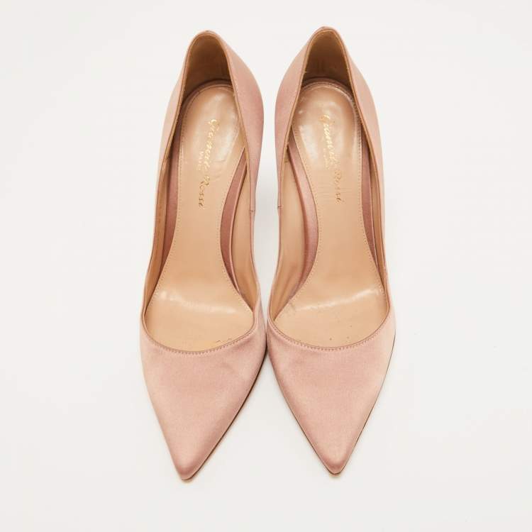 Pre Owned Gianvito Rossi Pink Satin Pointed Toe Pumps Size 38