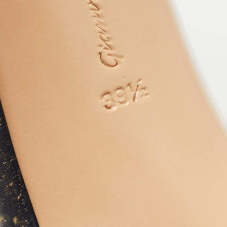 Pre Owned Gianvito Rossi Multicolor PVC and Patent Plexi Pumps Size 39.5