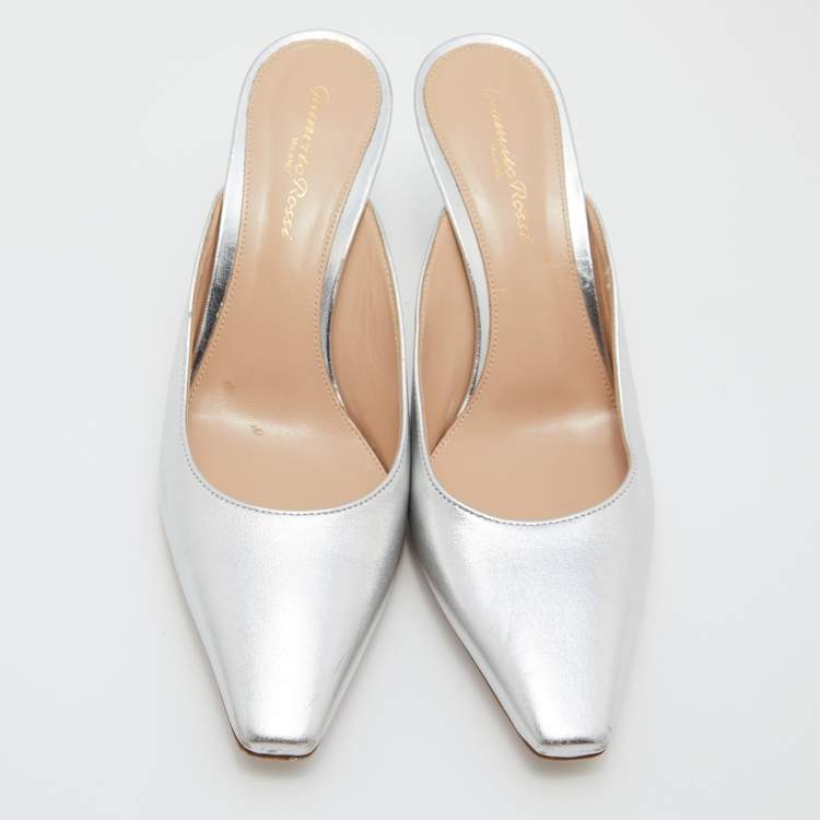 Pre Owned Gianvito Rossi Silver Leather Mules Size 38.5