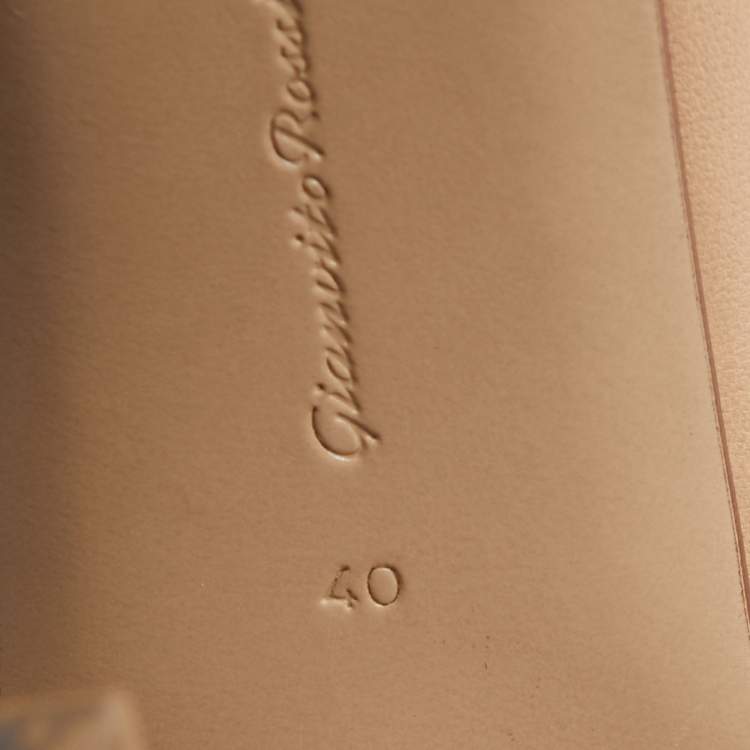 Pre Owned Gianvito Rossi Beige Leather Pointed Toe Pumps Size 40