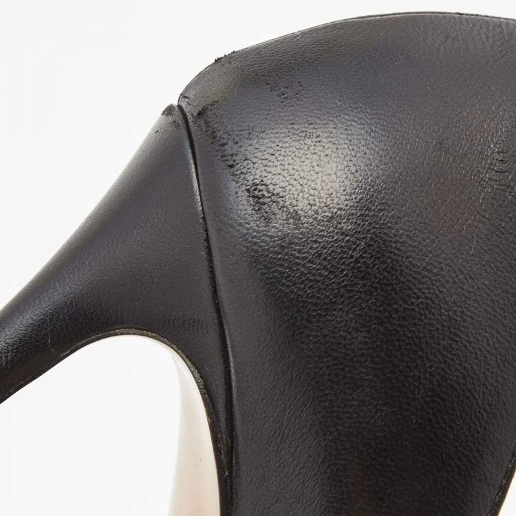 Pre Owned Gianvito Rossi Black Leather Pointed Toe Pumps Size 36